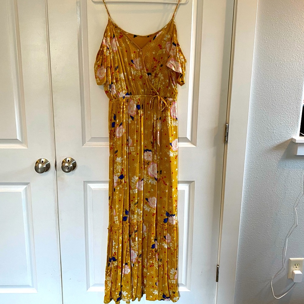 Yellow patterned maxi dress
